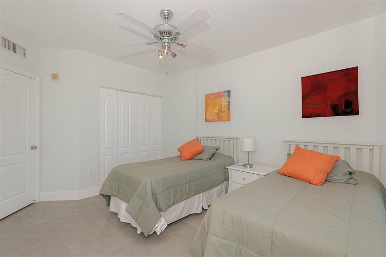 Waverly Las Olas #620 image #24