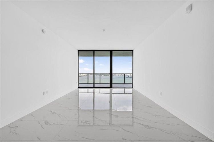 Aria Reserve South Tower #5202 image #10