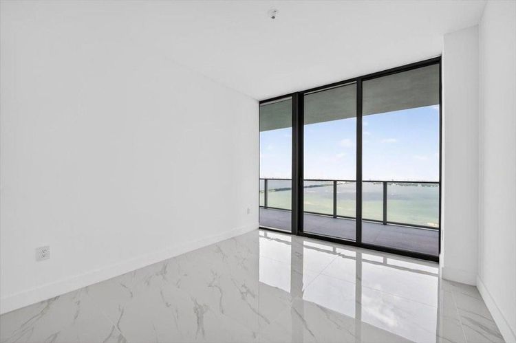 Aria Reserve South Tower #5202 image #17