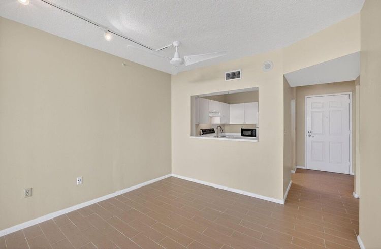 The Tides at Bridgeside Square #819 image #14