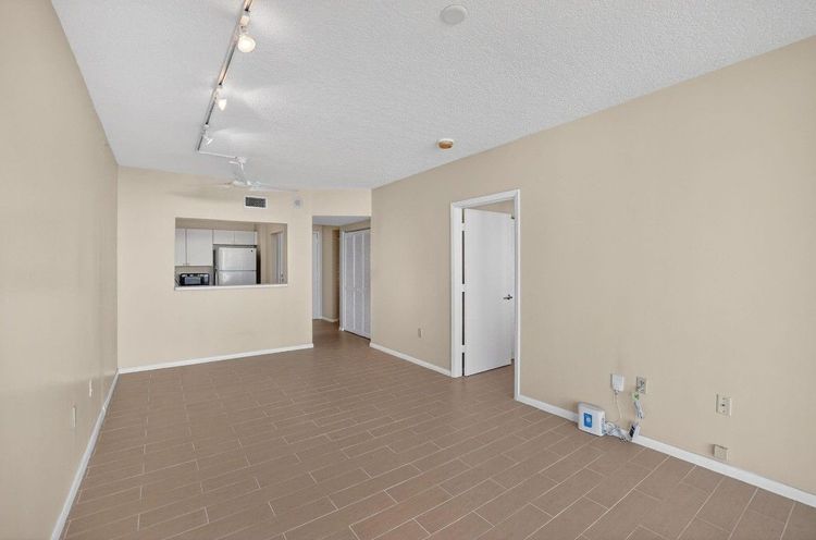 The Tides at Bridgeside Square #819 image #18