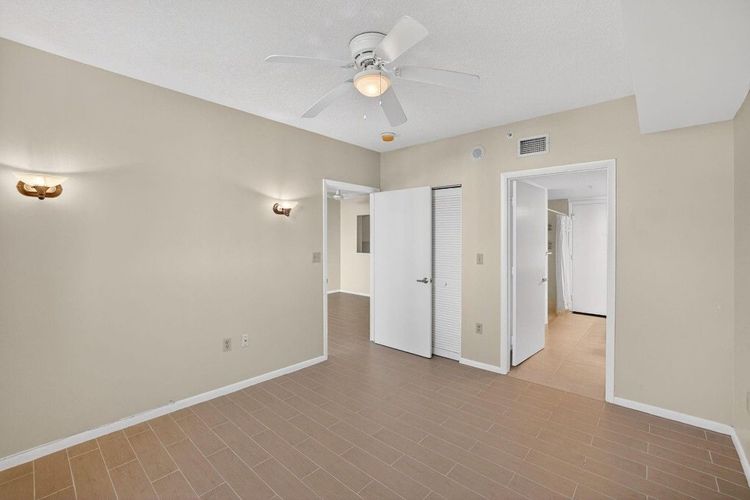 The Tides at Bridgeside Square #819 image #21