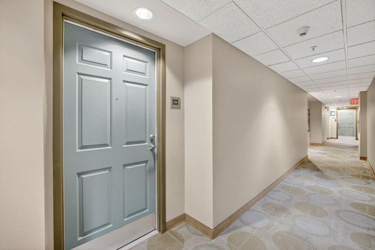 The Tides at Bridgeside Square #819 image #7