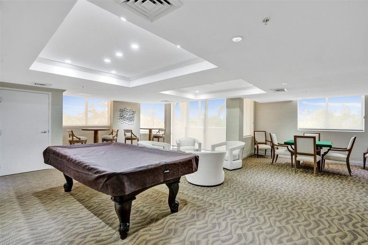 The Vue #1005 image #57