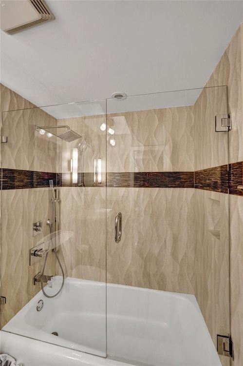 The Corinthian #11c image #19