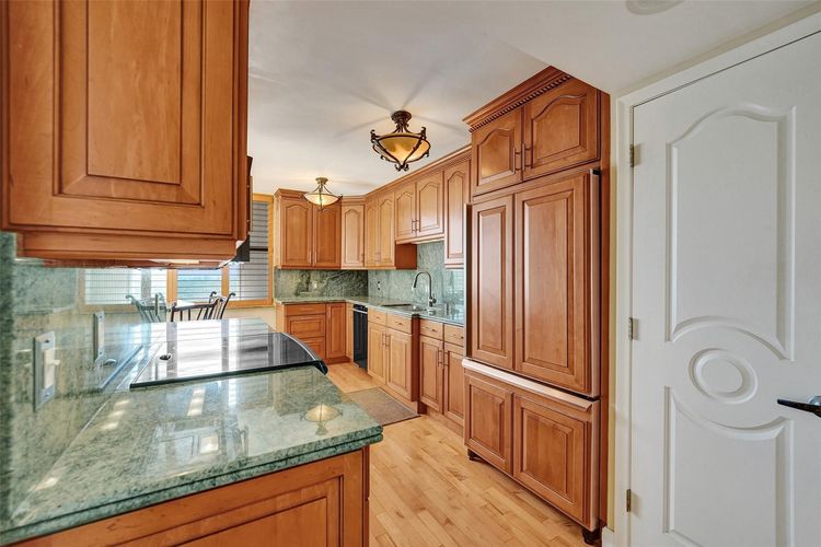 The Corinthian #11c image #40