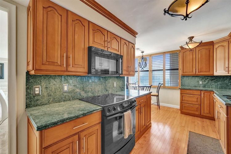 The Corinthian #11c image #43