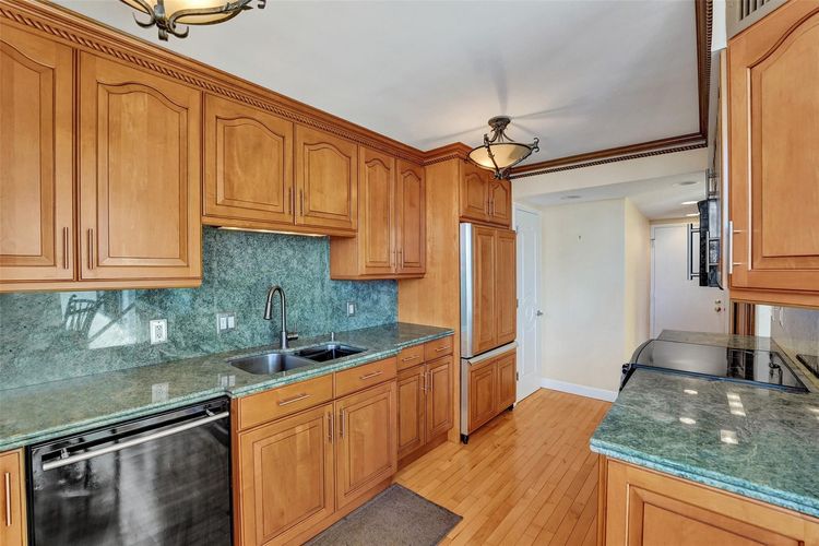 The Corinthian #11c image #45