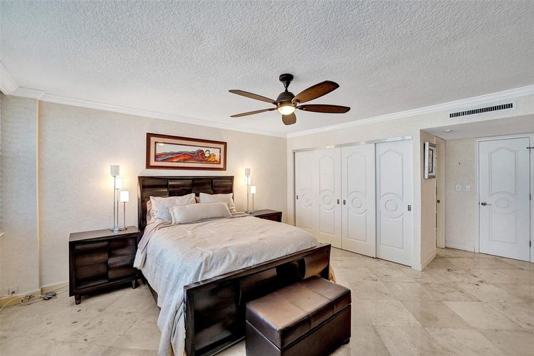 The Corinthian #11c image #8