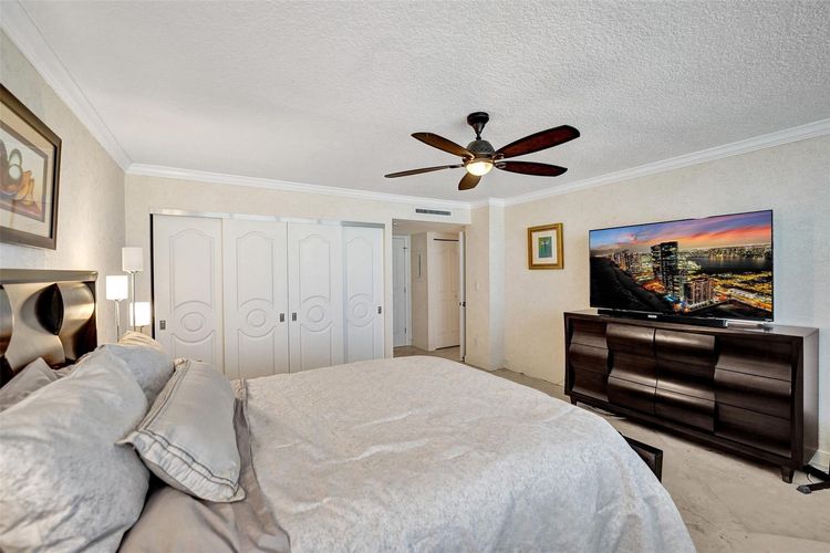 The Corinthian #11c image #9