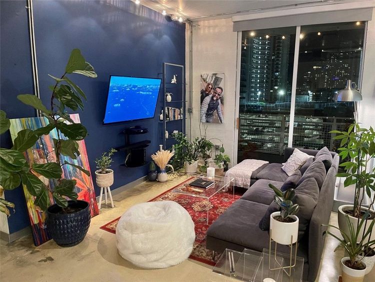 The Yorker #1006 image #12