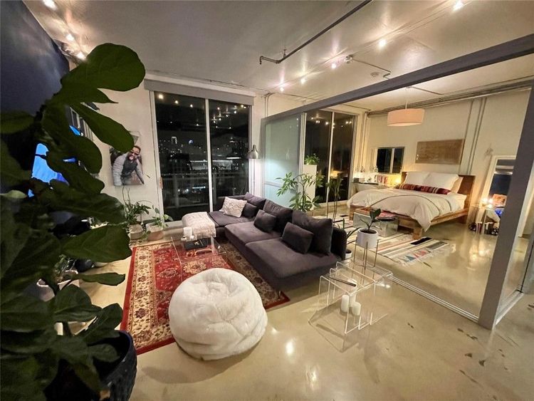 The Yorker #1006 image #14