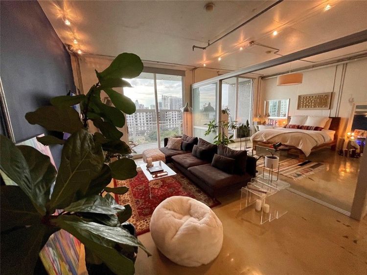 The Yorker #1006 image #15