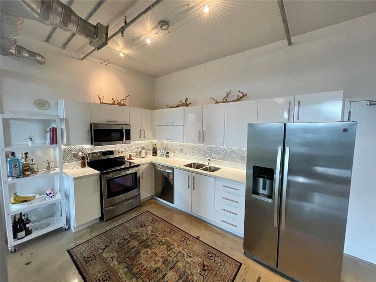 The Yorker #1006 image #22