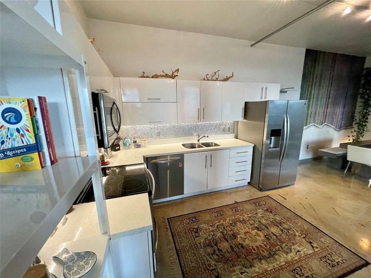 The Yorker #1006 image #24