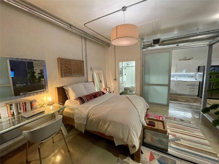 The Yorker #1006 image #33