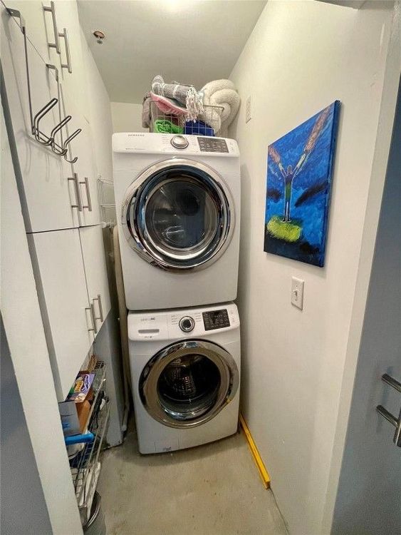 The Yorker #1006 image #43