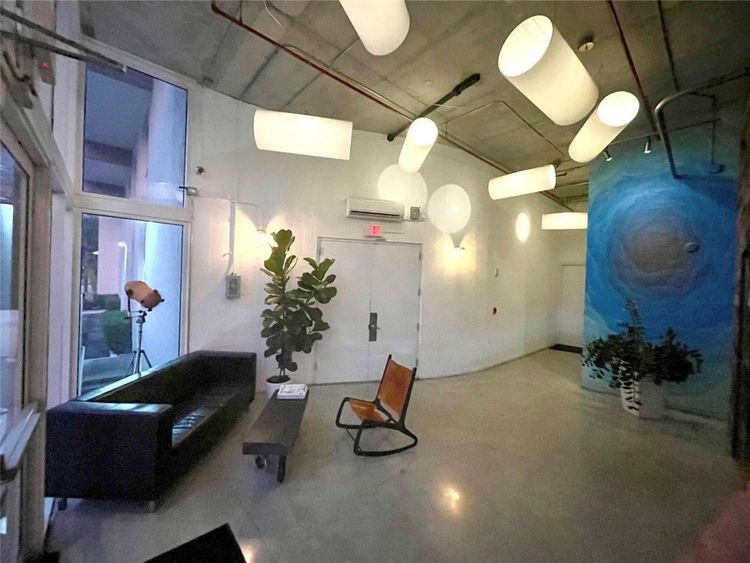 The Yorker #1006 image #46