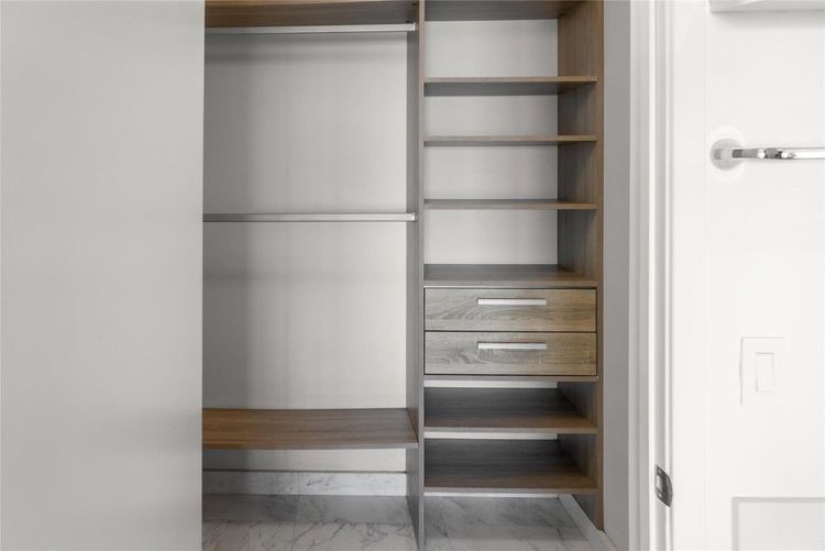 Icon Bay #3407 image #14