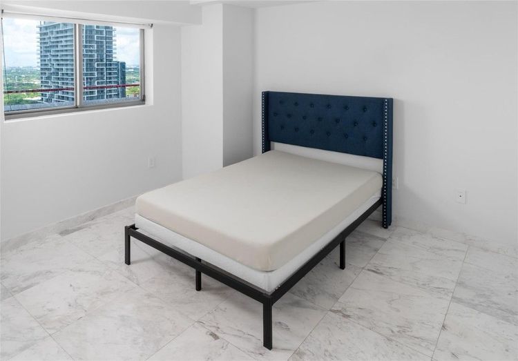 Icon Bay #3407 image #15