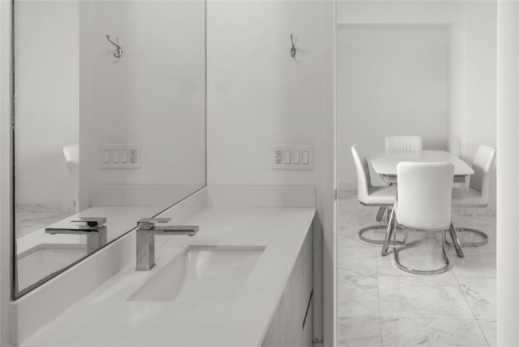 Icon Bay #3407 image #19