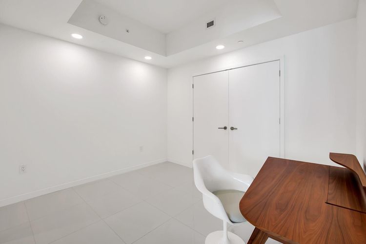 Paramount Miami Worldcenter #2005 image #10