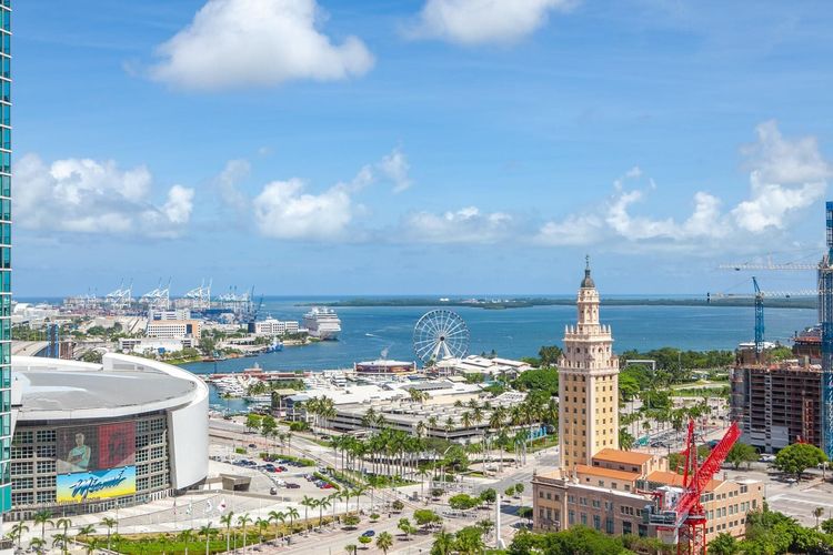 Paramount Miami Worldcenter #2005 image #21