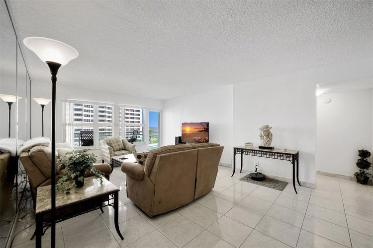 Playa Del Mar #415 image #17