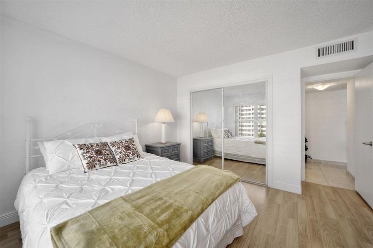 Playa Del Mar #415 image #35