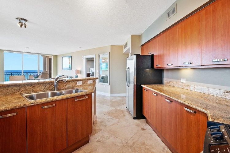 The Vue #1605 image #10