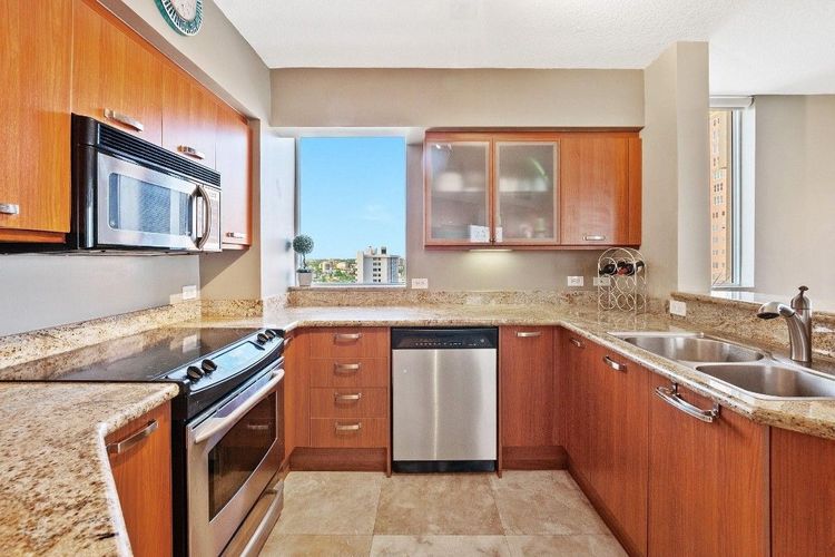 The Vue #1605 image #9