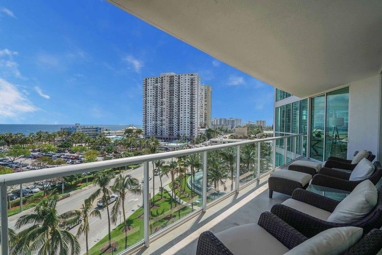 The Plaza at Oceanside #506 image #38