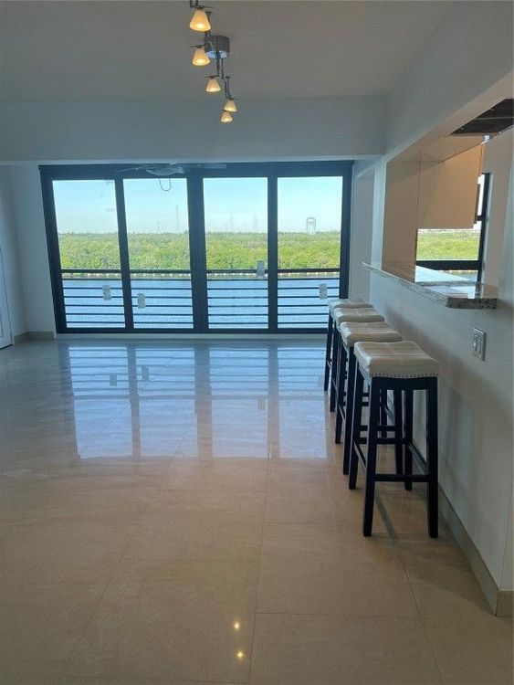 Yacht Harbour Villas #503 image #14