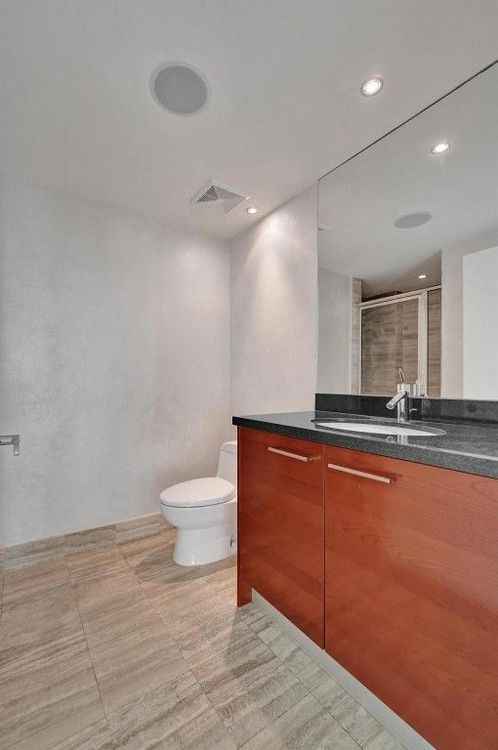 Las Olas Beach Club #806 image #27