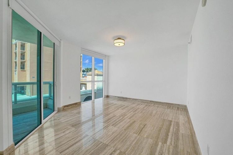 Las Olas Beach Club #806 image #39