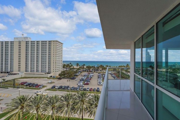 The Plaza at Oceanside #607 image #53