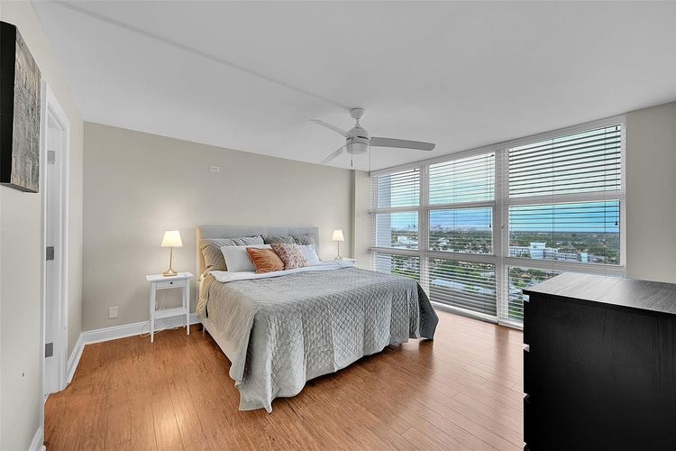 Vantage View #1405 image #12