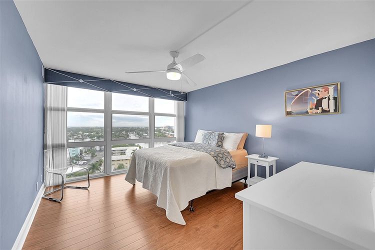 Vantage View #1405 image #19