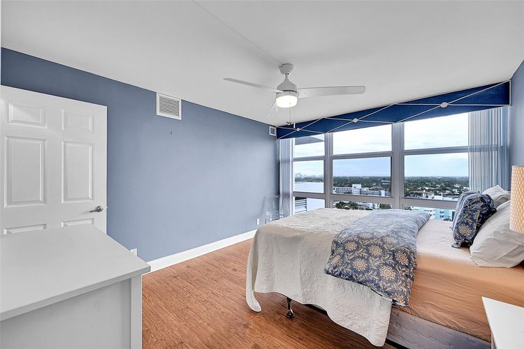 Vantage View #1405 image #21