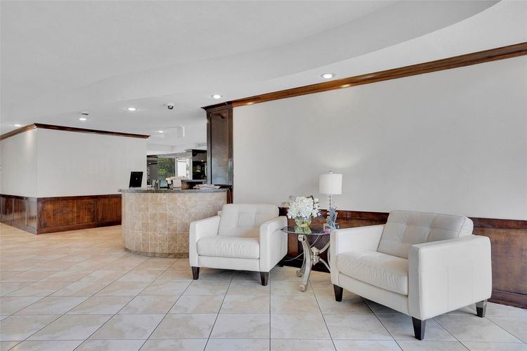 Vantage View #1405 image #31