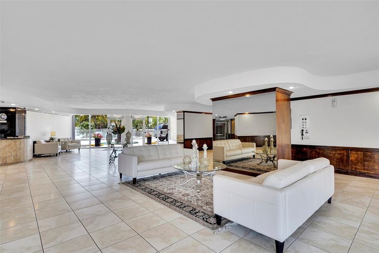 Vantage View #1405 image #32