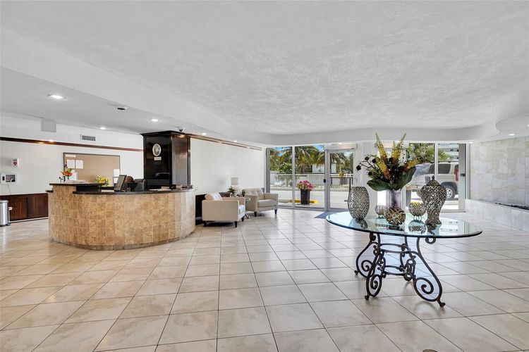 Vantage View #1405 image #34