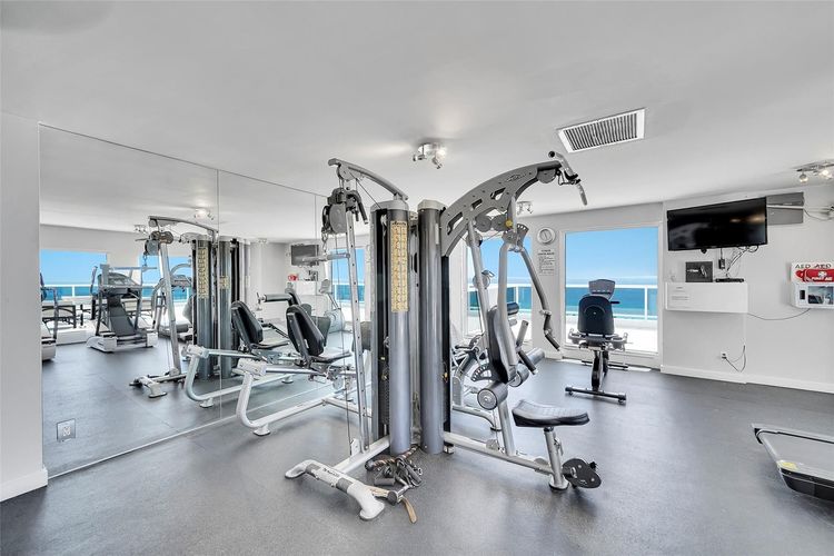 Vantage View #1405 image #38