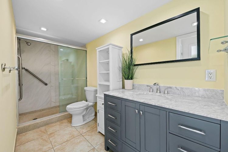 Vantage View #1710 image #13