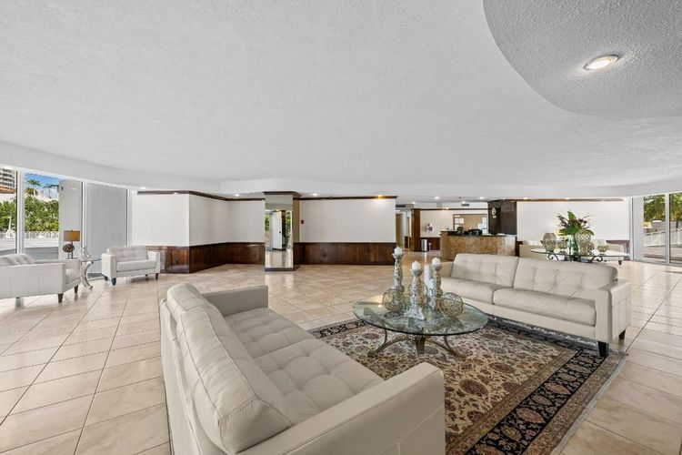 Vantage View #1710 image #28