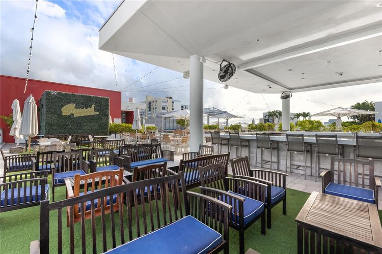 Costa Hollywood #s332 image #38