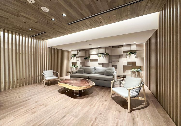 Roney Palace #1015 image #10