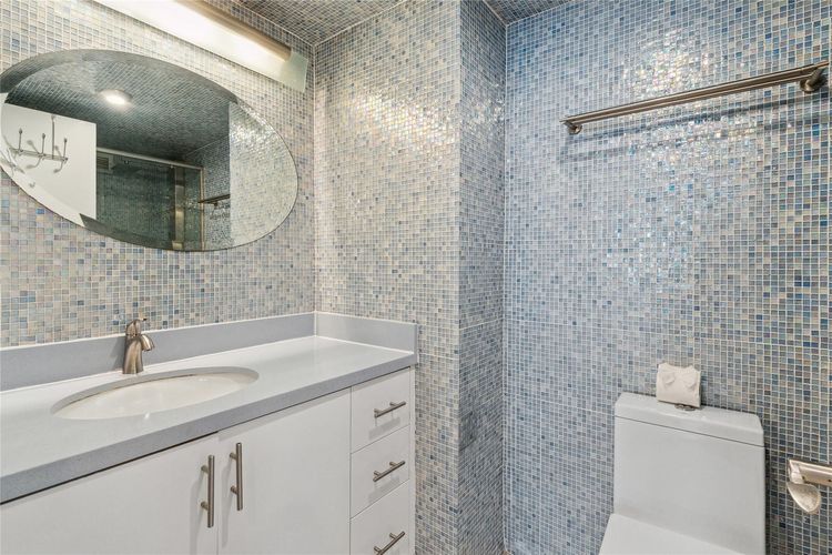 Roney Palace #1015 image #12