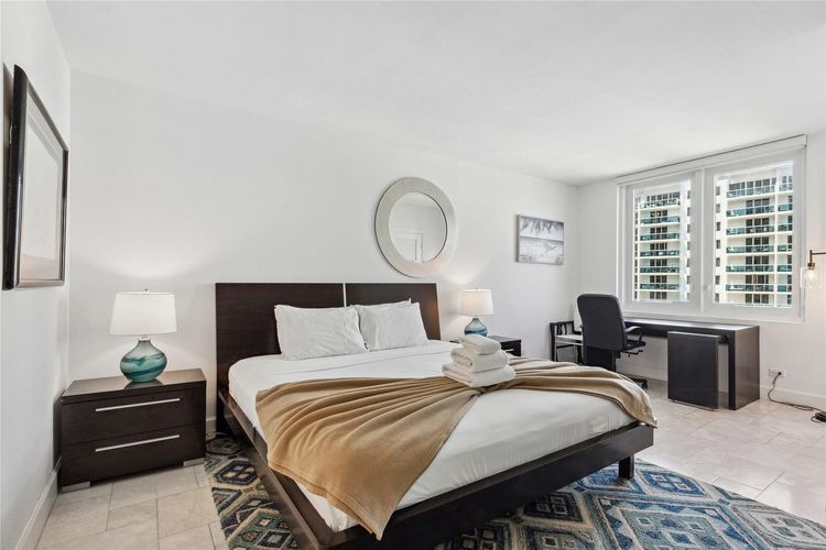 Roney Palace #1015 image #7