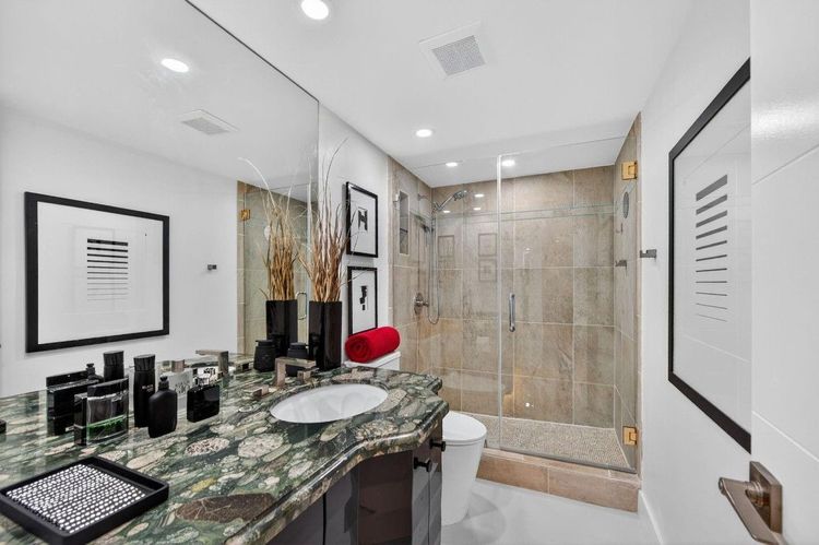 The Corinthian #3C image #27